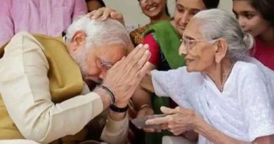 Modi Mother Death News: PM मोदी की मां के निधन से बॉलीवुड में शोक की लहर, कंगना सहित इन सितारों ने जताया दुख