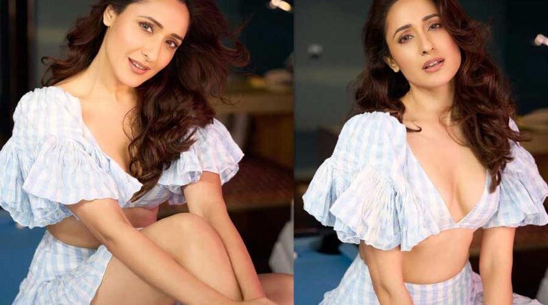 Pragya Jaiswal Giving Hot Vibes In Cool Blue Look