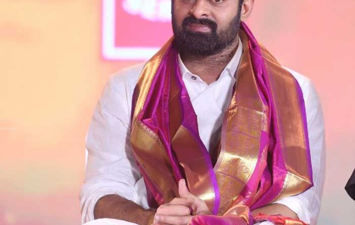 Prabhas to come up with a hospital