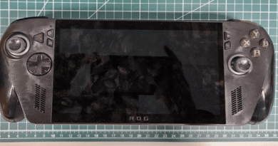 FCC documentation photo of ROG Ally 2