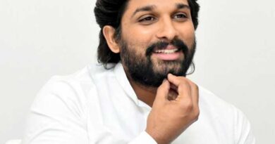 Allu Arjun to romance six hot beauties