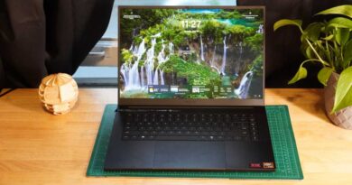 Razer Blade 16 2025 hero