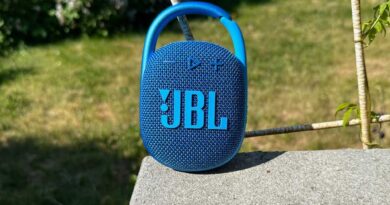 JBL Clip 4