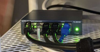TP-Link ethernet switch
