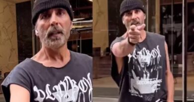 Akshay Kumar furious over his fan