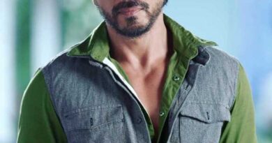 SRK Is Not Hurt On King Sets - Returning To Shoot