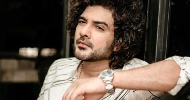 Siddhu Jonnalagadda To Team With Sitara