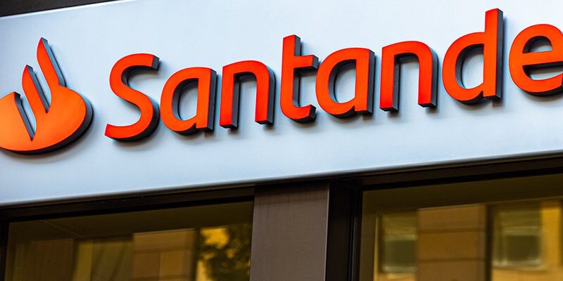 Santander will make AI training mandatory for all staff in 2026