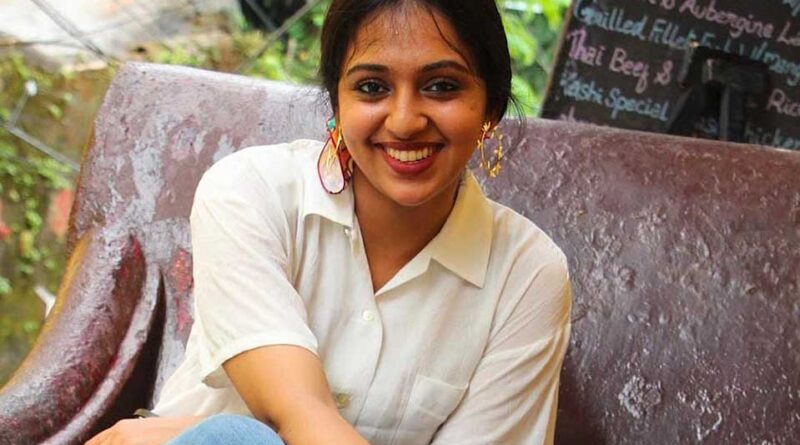 Lakshmi Menon Gets Protection from Kerala High Court