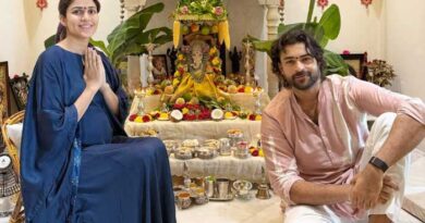 Lavanya flaunts baby bump during Ganesh Chaturthi