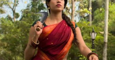 Influencer questions Janhvi accent in Param Sundari