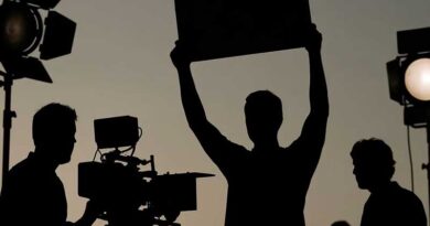 Producers strong action against striking workers