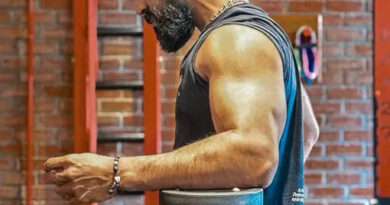 Ram Charan returns to Hyderabad