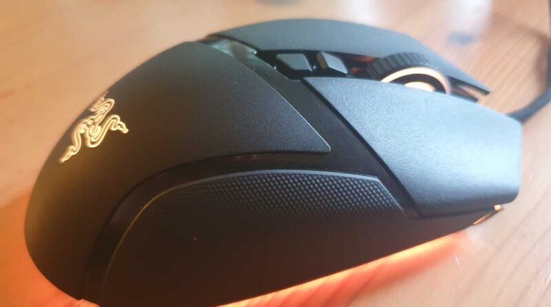Razer's tried-and-true Basilisk V3 mouse is a stellar 43% off now
