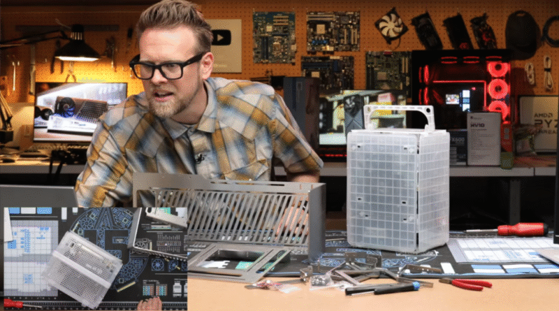 Adam Patrick Murray building in SFF Teenage Engineering PC case