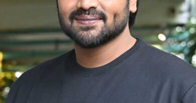 Manchu Manoj to take on Chiranjeevi