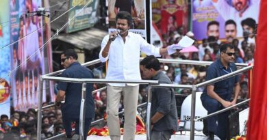 More than 31 crushed to death at Vijay Rally