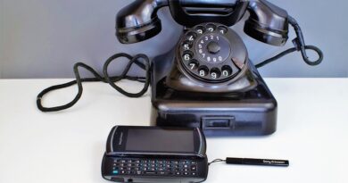 Ugreen Revodok Max 13 in 1 Thunderbolt 4 Docking Station U709 Max 313 back edit