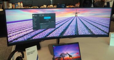 HP ultrawide monitor hero