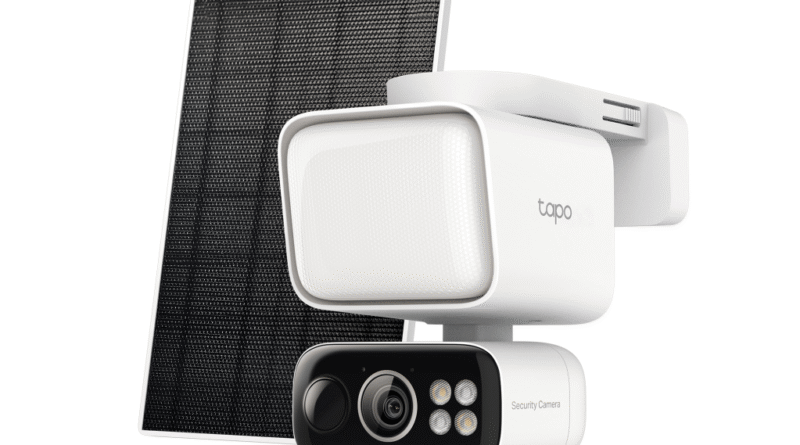 Tapo C615F floodlight camera solar panel