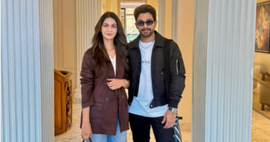 Allu Arjun-Sneha enjoying in Amsterdam