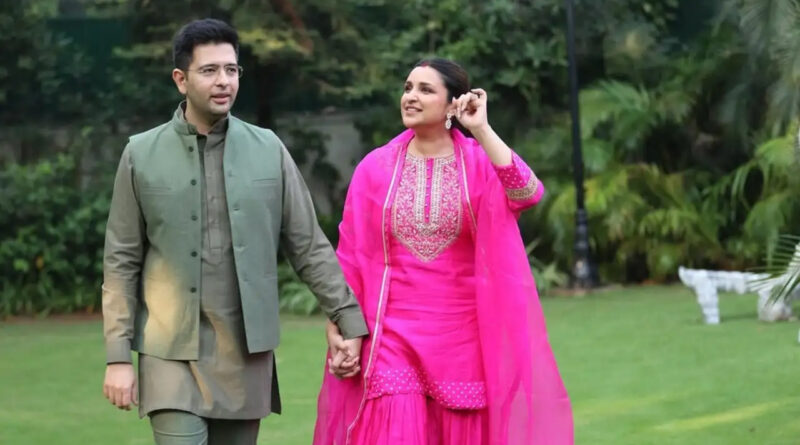 Parineeti heads to Delhi, Baby expected soon