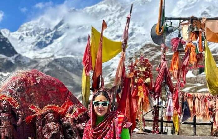 Sara Ali Khan visits Kedarnath
