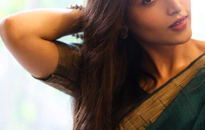 Srinidhi Shetty is branded as Lady Prabhas