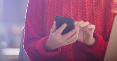 Apple denies ‘locking in’ iCloud users as £3bn legal claim brought by Which? reaches court