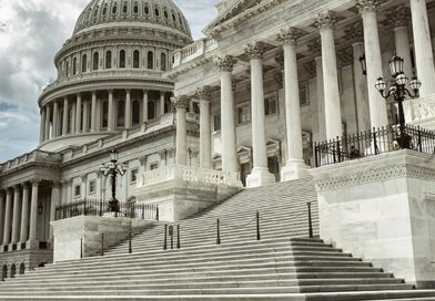 US cyber intel sharing law set for temporary extension