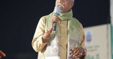 Telangana Anthem Lyricist Ande Sri Is No More