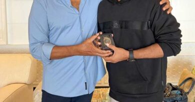 Chiranjeevi delights Anil Ravipudi on B-Day