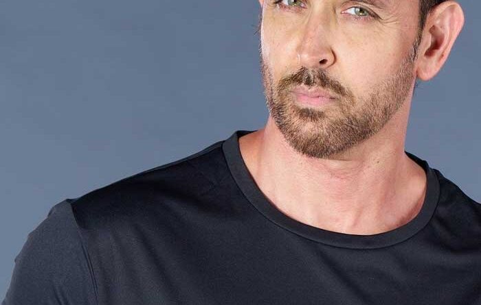 Hrithik Roshan Takes a Lighthearted Jab at War 2 Failure