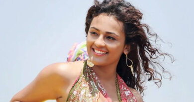 Seerat busy with Yogesh KMC project