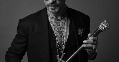 Shah Rukh Khan Apologizes To His Fans For Not Meeting Them On His Birthday