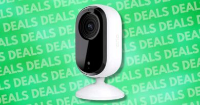 Arlo Essential Indoor 2K security camera deal