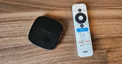 Walmart Onn 4K Plus streaming box and remote