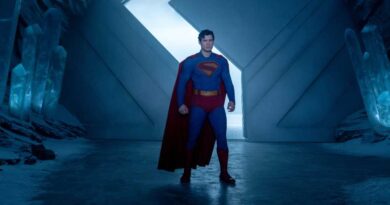Superman DAVID CORENSWET as Superman in DC Studios and Warner Bros Pictures SUPERMAN a Warner Bros Pictures release