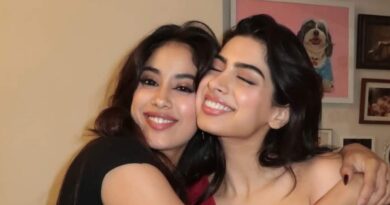 Janhvi and Khushi pay tribute to Sridevi on XMas