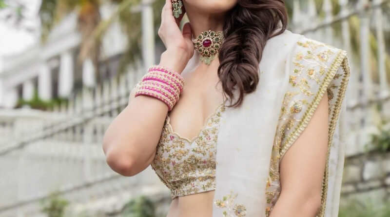 Mehreen Pirzada Sets the Record Straight on Marriage Rumours