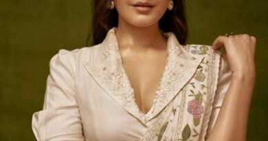 Raashii Khanna Heartfelt Moments with Pawan Kalyan on Ustaad Bhagat Singh Sets