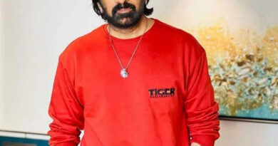 Ravi Teja doing the story meant for Pawan Kalyan