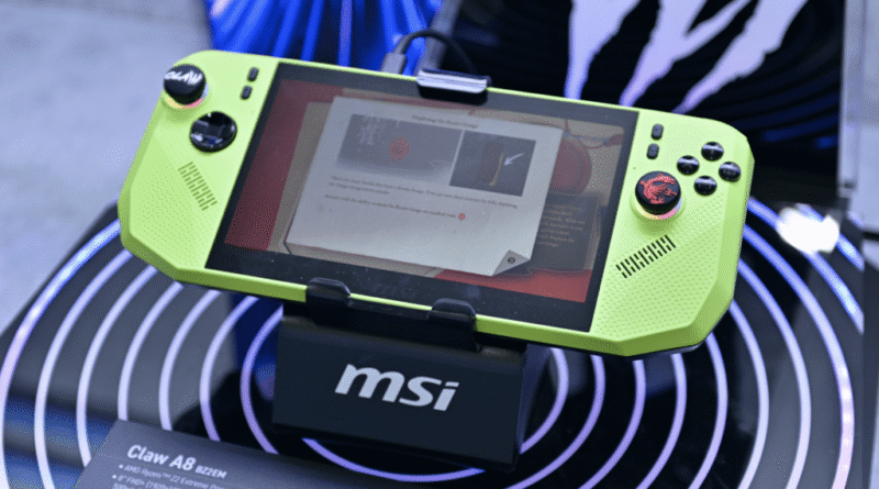 MSI Claw A8 AMD Ryzen Z2 Extreme