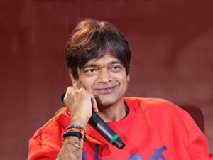 Fans flooding Harish Shankar to unblock his account