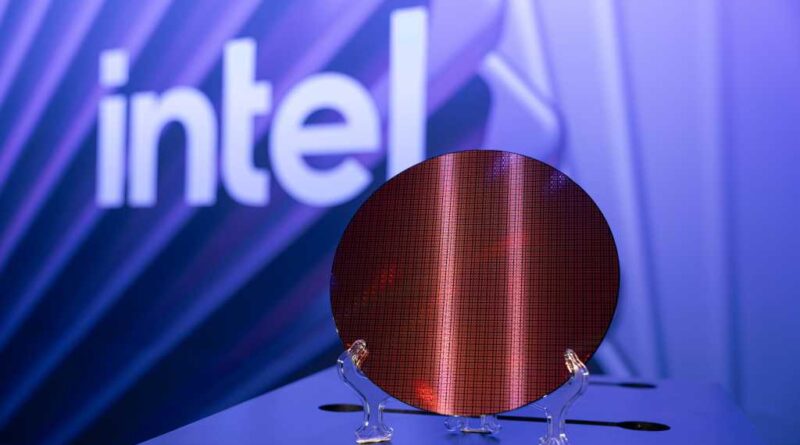 Intel Panther Lake wafer