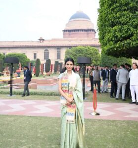 Samantha attends President Hi Tea