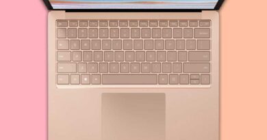 Microsoft Surface Laptop 3 (2019) 13.5" i7 1.3GHz 16GB RAM 512GB SSD (Refurbished)