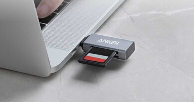 Anker microSD card reader