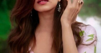 Malavika Mohanan draws the ire of people