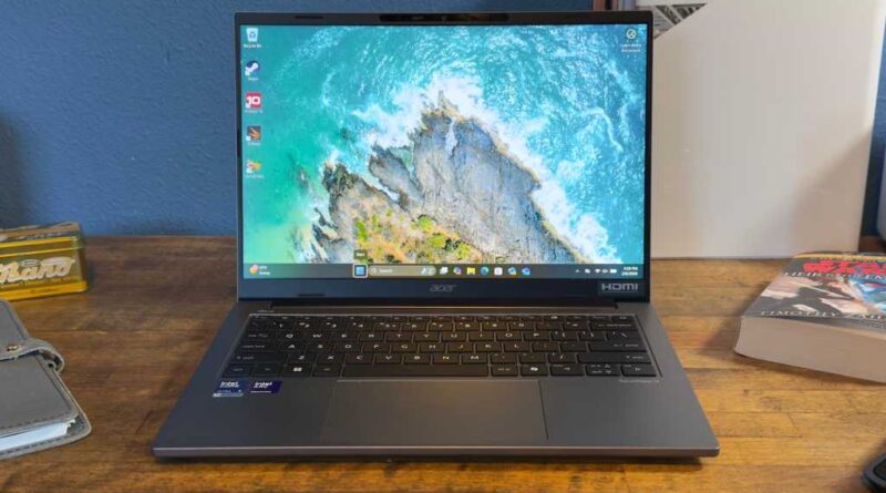 Acer TravelMate X4 14 AI head on